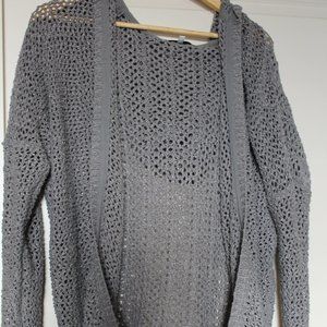 Aritzia Talula Grey Cardigan